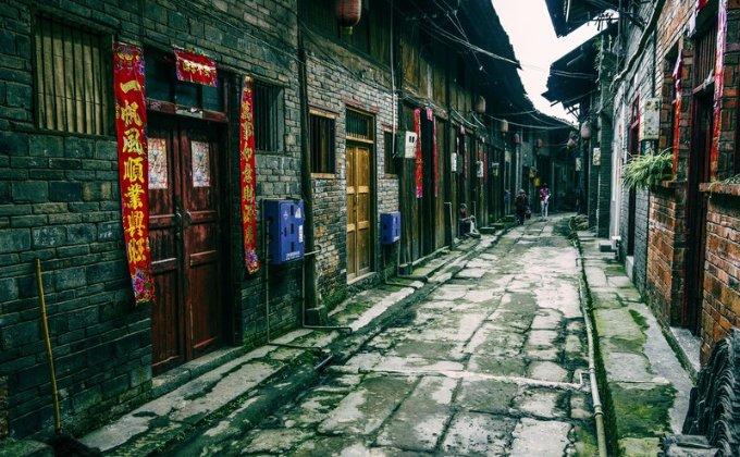 杜海涛和沈梦辰逛街破分手传闻,无美颜镜头下,海涛发量堪忧