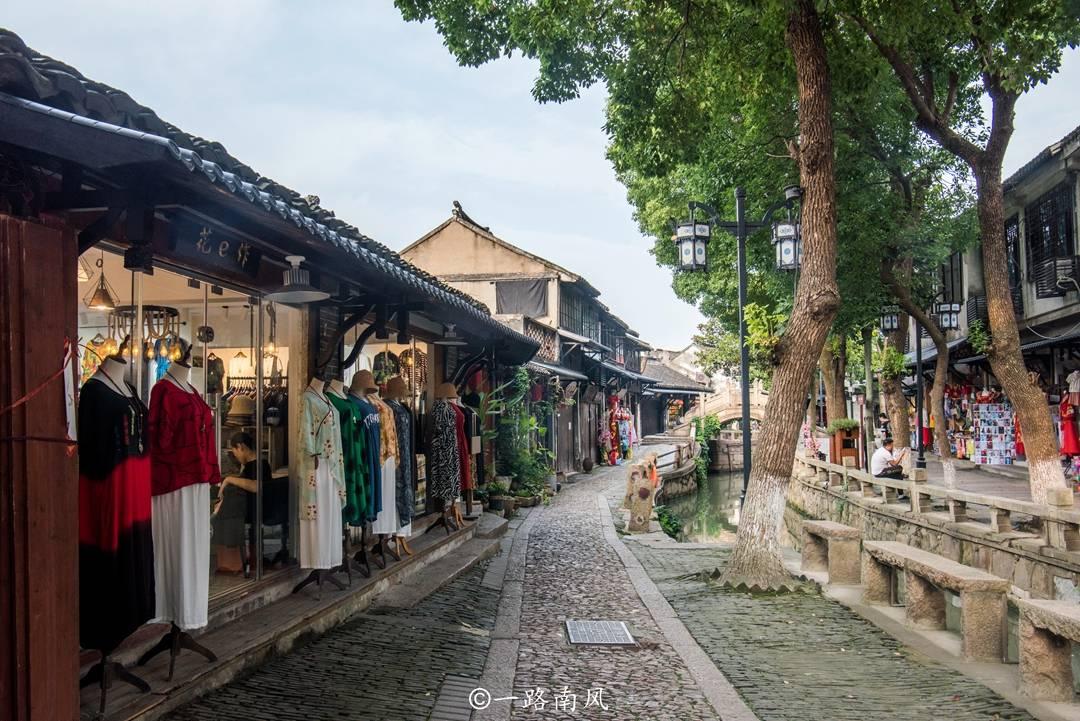 越过篱笆